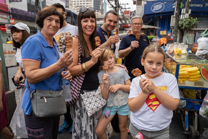 Bangkok Food Tour of Bang Rak with Local Guide - Your Bang Rak food lineup, stop by stop, and what to watch for