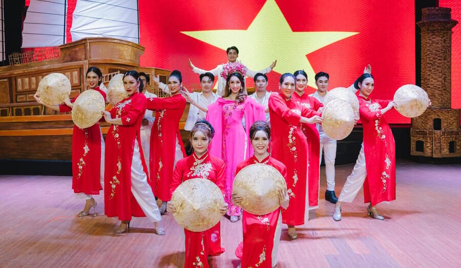 Bangkok: Golden Dome Cabaret Show Entry Ticket - Why this Golden Dome cabaret show is a great one-hour Bangkok stop
