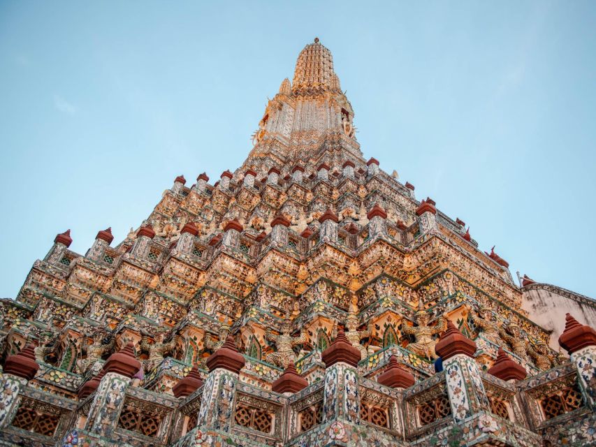 Bangkok: Grand Palace and Wat Arun Guided Walking Tour - What you’re paying for at $18: value, not just a name on a schedule