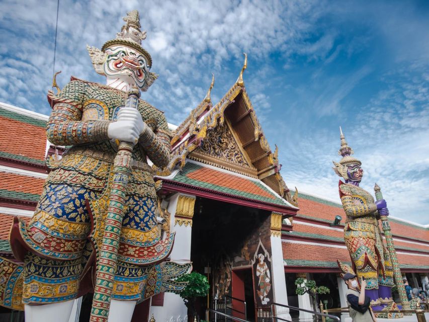 Bangkok: Grand Palace and Wat Arun Guided Walking Tour - Sustainability and GSTC-certified touring: small steps that actually matter