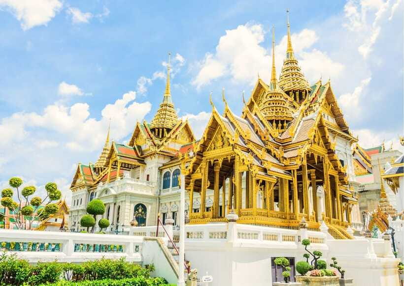 Bangkok: Grand Palace & Emerald Buddha Entry with Audioguide - Timing, pace, and how to make 1 hour actually count