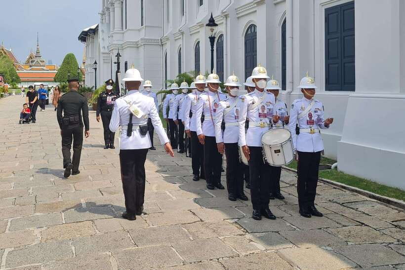 Bangkok Grand Palace & Emerald Buddha Flexible Pass w/ Audio - Who This Pass Suits Best