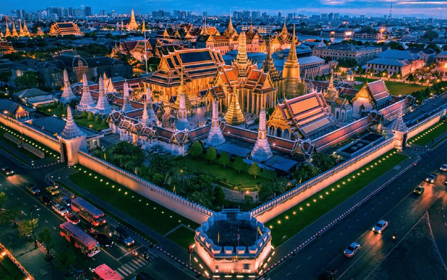 Bangkok: Grand Palace Skip-the-Line Entry Ticket - Queen Sirikit Museum of Textile: a smart add-on if you like craft