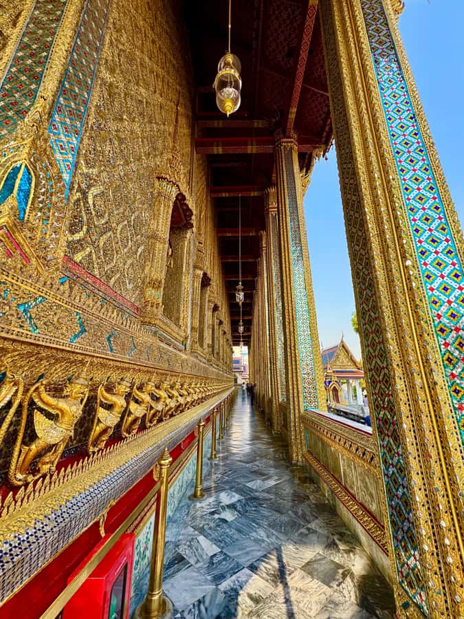 Bangkok: Grand Palace, Wat Pho and Chinatown Walking Tour - Key highlights at a glance