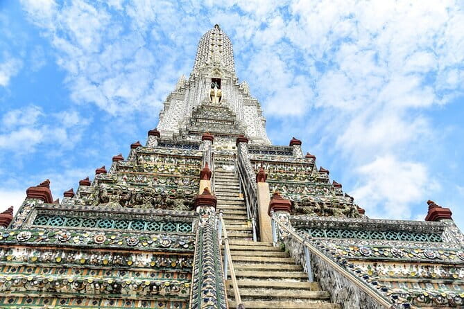 Bangkok: Grand Palace & Wat Pho Half-Day Japanese Tour - Why Japanese temple context changes everything