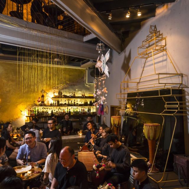 Bangkok: Guided Bar Hopping Night Tour with Private Option - Who should book this, and who should skip it
