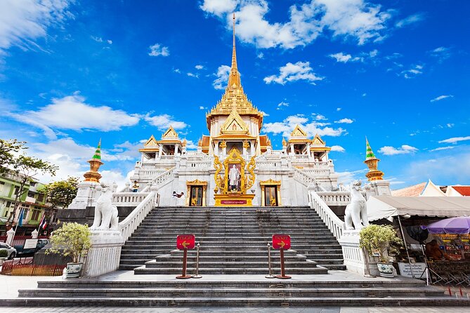 Bangkok Guided Temple Tour With Lunch Private - Gems Gallery Bangkok: A Break From Temples