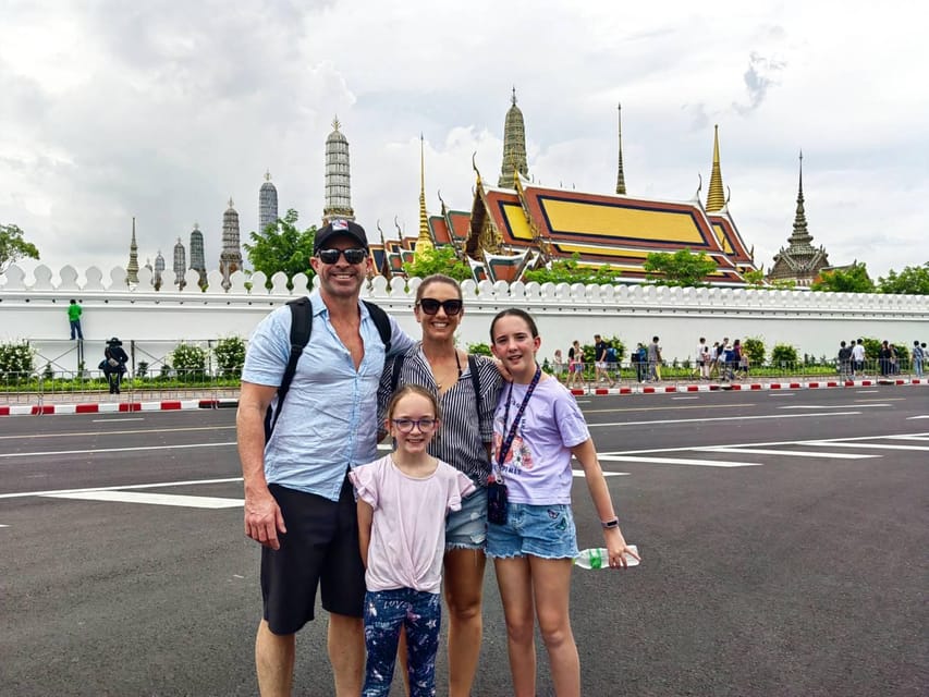 Bangkok: Guided Tour in a Typical Thai Tuk-Tuk - Wat Arun Across the River and the Best Kind of Quick View