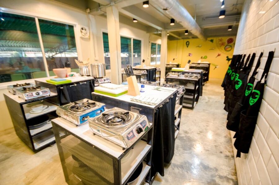 Bangkok: Half-Day Thai Cooking Class in Bangrak District - Who Should Book This Cooking Class, and Who Might Skip It
