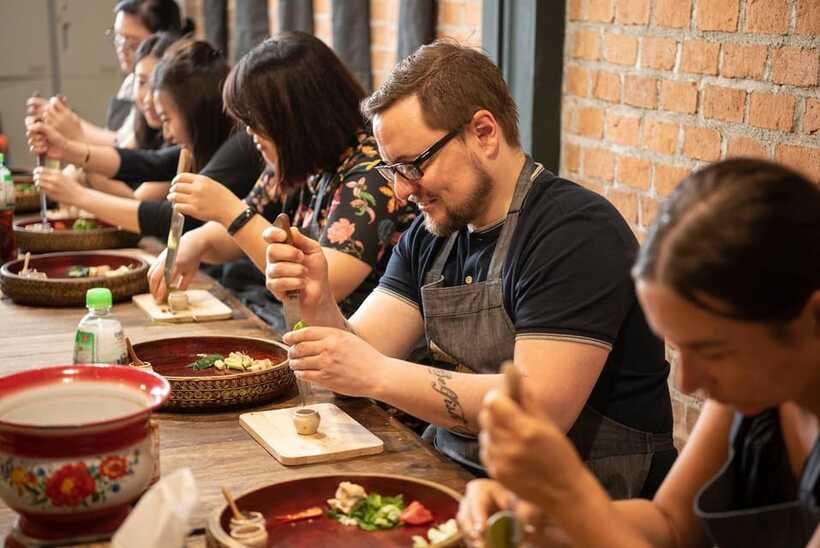 Bangkok: Hands-on Thai Cooking Class and Market Tour - What You Need to Bring, and How to Make the Day Go Smoothly