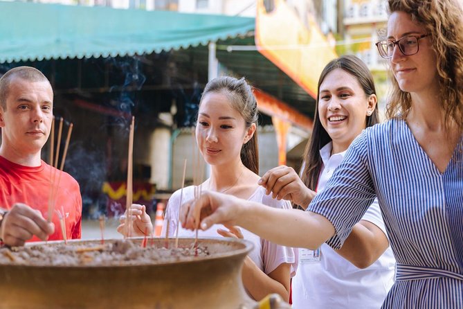 Bangkok Hidden Gems: Talad Noi, Chinatown & Street Food Tour - Meeting at River City Bangkok, then walking straight into Talad Noi