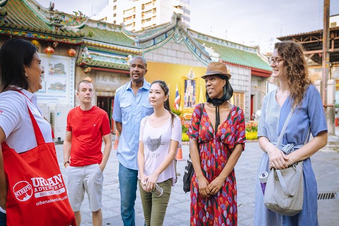 Bangkok Hidden Gems: Talad Noi, Chinatown & Street Food Tour - Sol Heng Tai Mansion and Hong Sieng Kong, where old buildings meet modern use