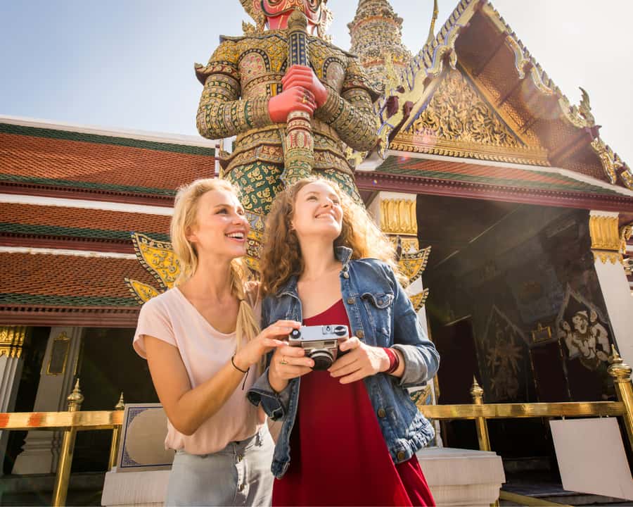 Bangkok: Highlights Tour wth Grand Palace & Must See Temples - Wat Paknam Phasi Charoen and Asiatique Riverfront at sunset