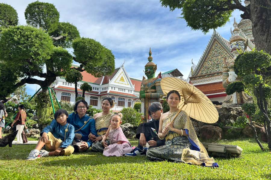 Bangkok in a Day: Must-Visit Highlights Tour with a Guide - Key highlights you will care about