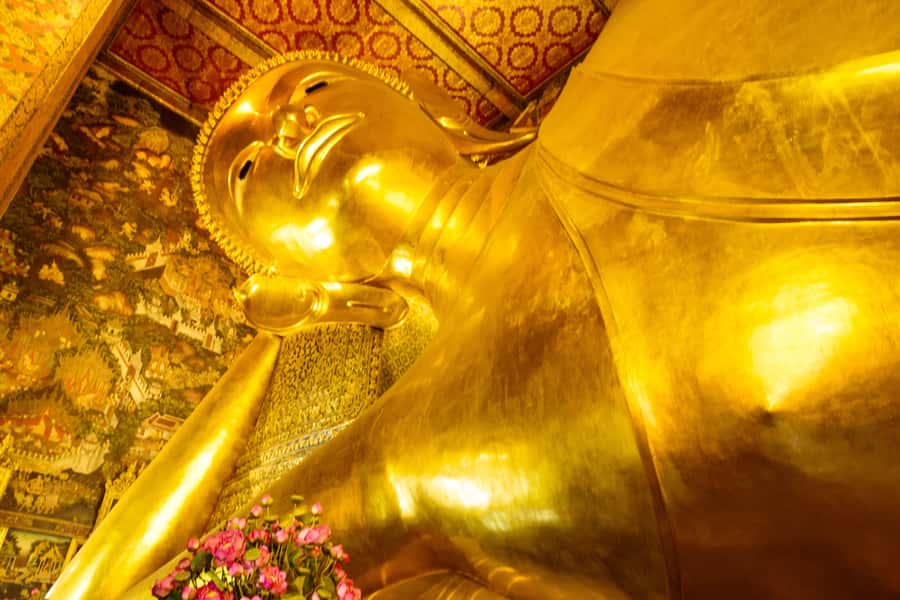Bangkok in a Day: Must-Visit Highlights Tour with a Guide - Wat Pho: the Reclining Buddha and the stuff you might miss
