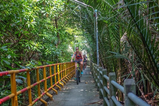 Bangkok Jungle Bike Tour - Hotel-pickup & Lunch - Stop 4, Bangkok Tree House: Elevated Walkways and the Height Factor