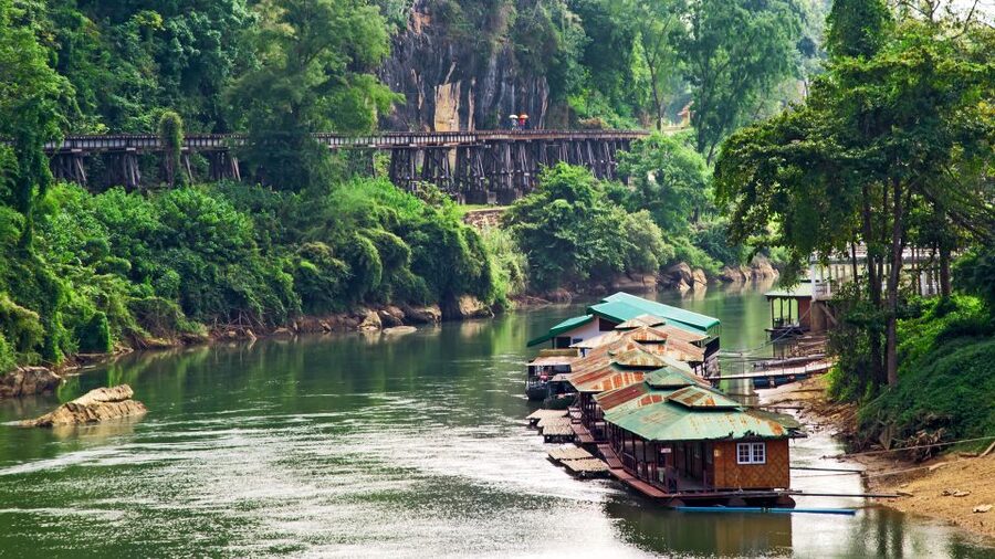 Bangkok: Kanchanaburi, River Kwai & Death Railway Tour - Tham Krasae Station: the railway view stop that actually surprises
