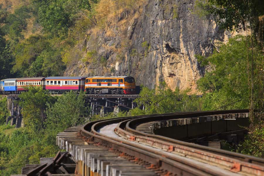Bangkok: Kanchanaburi, River Kwai & Death Railway Tour - JEATH War Museum: why it works after the cemetery