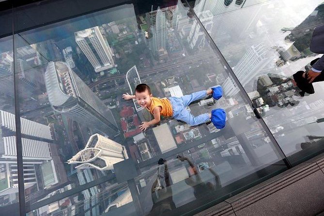 Bangkok King Power MahaNakhon SkyWalk Admission Ticket - Indoor 74th-floor SkyVerse: AR that helps the skyline click