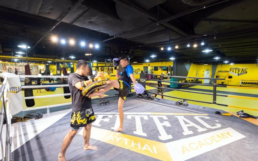 Bangkok: Learn 1-1 Muay Thai + Free Muaythai Shorts & Pickup - Should You Book This Bangkok 1-on-1 Muay Thai Session?