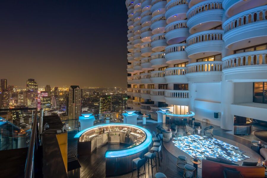 Bangkok: Lebua Rooftop Bar Reservation & Round-Trip Transfer - Who this rooftop reservation and transfer is best for
