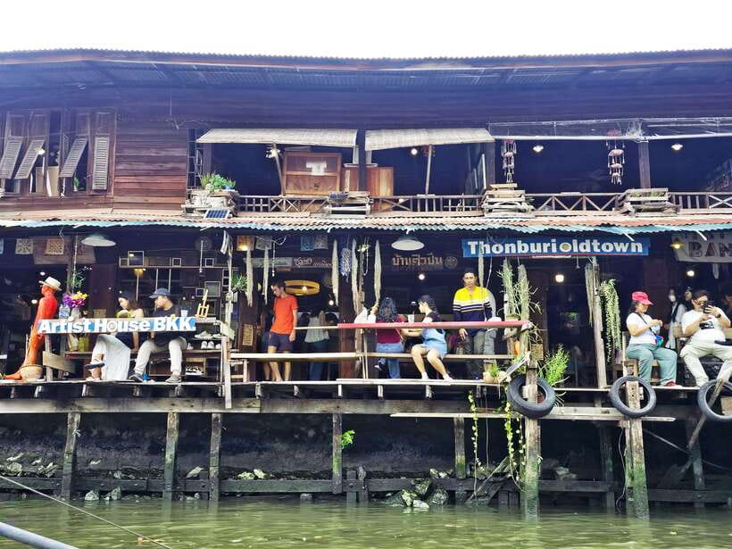 Bangkok Long Boat Canal a Big Buddha & Culture Markets Tour - Khlong Bang Luang Floating Market: the best reset in the middle