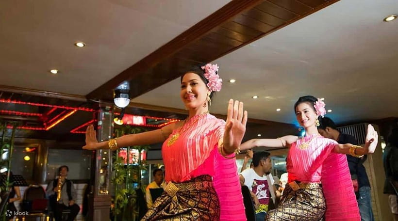 Bangkok: Luxury White Dinner Cruise Free Flow Beer and Wine - Timeline and pacing: how the 2 hours actually feel