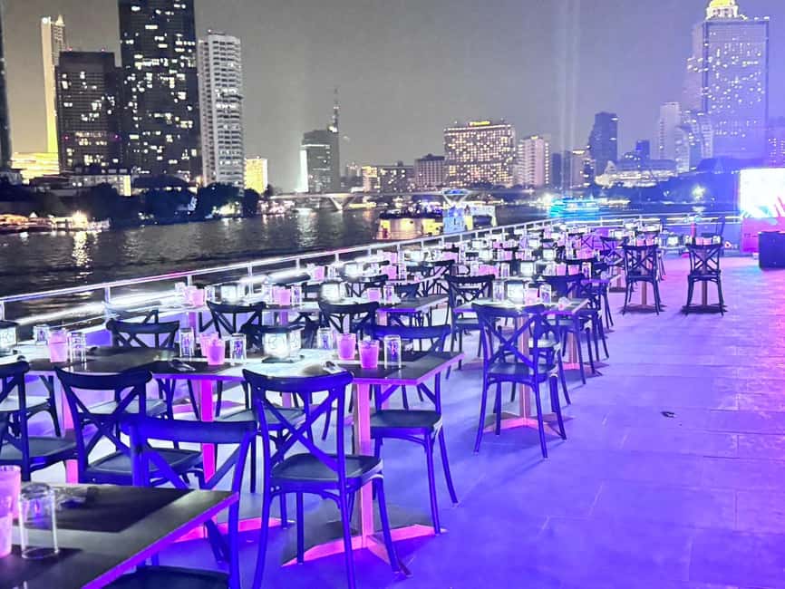 Bangkok Luxury White: Sunset or Buffet Dinner Cruise - Drinks and the mood: free-flow beer, wine, and soft drinks