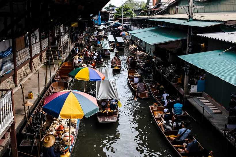 Bangkok: Maeklong Train Market & Amphawa Floating Market - Price and Value: Is $209 Per Group Worth It?