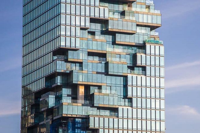 Bangkok : Mahanakhon SkyWalk Admission Ticket - Floors, lifts, and the hydraulic glass lift moment