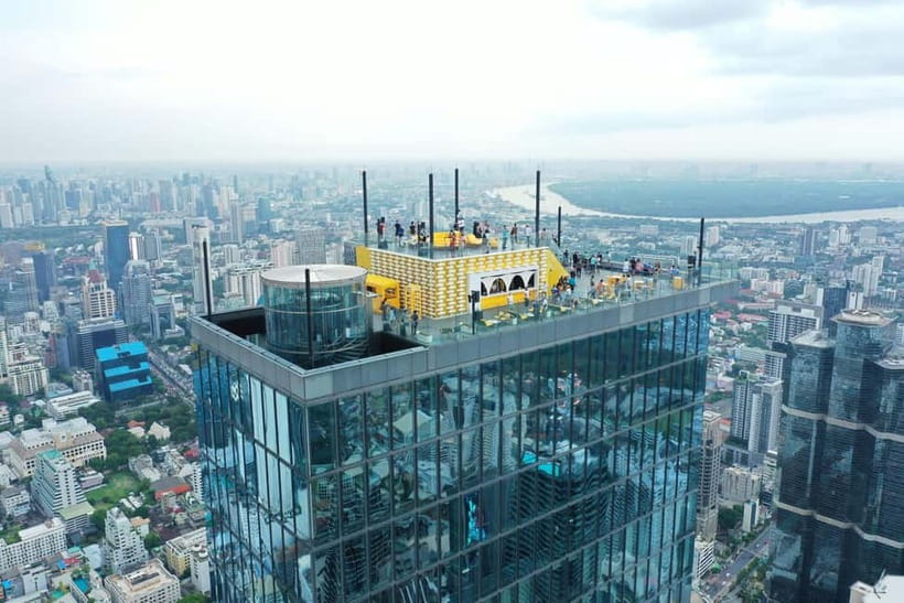 Bangkok: Mahanakhon Skywalk Sunset Ticket with Photo - Bangkok landmarks from above: what you’ll likely spot at dusk