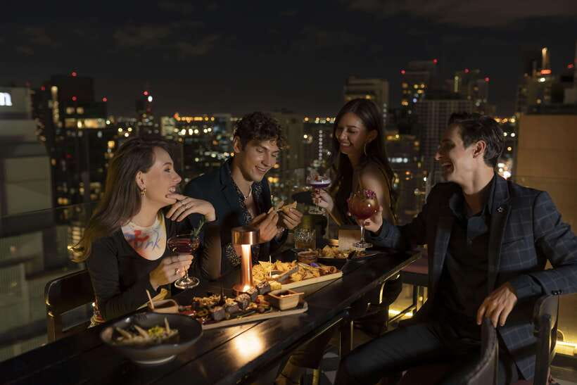 Bangkok: Mojjo Rooftop Lounge & Bar Food & Beverage Package - Mojjo Rooftop on the 32nd Floor: Views Worth Picking Your Time