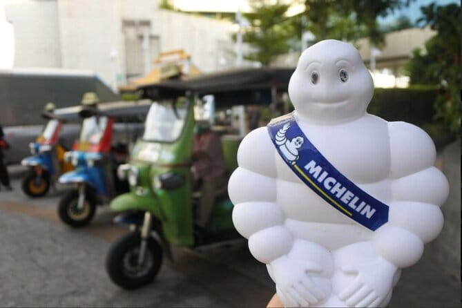 Bangkok Night Food Tour By Tuk-Tuk - Chinatown market lanes: dessert, street food, and a night walk