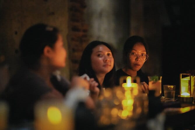 Bangkok Night Tour : Perfect Strangers - Where You Start: Wat Prayurawongsawas Worawihan at 4:00 pm