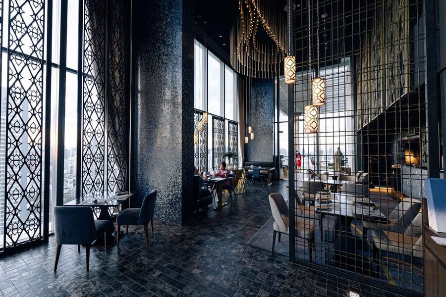 Bangkok: Nimitr Rooftop by 137 Pillars - Who should book this rooftop dinner
