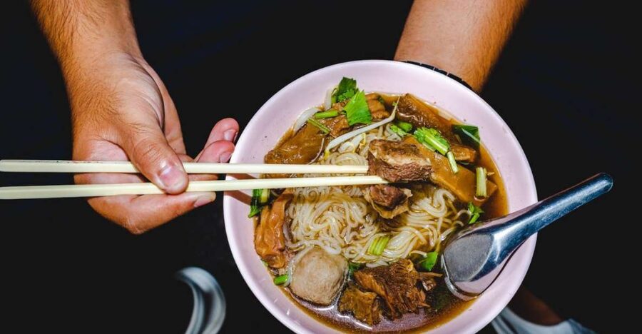 Bangkok: Old Siam Food Tour with 15+ Tastings - How the Tour Keeps Pace (Without Turning Into a Marathon)
