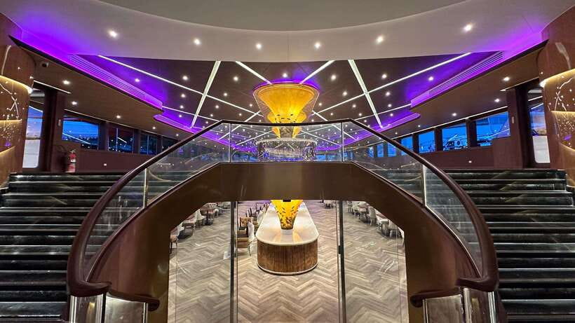 Bangkok: Opulence Luxury Dinner Cruise with Hotel Transfer - Who this cruise is best for (and who should think twice)