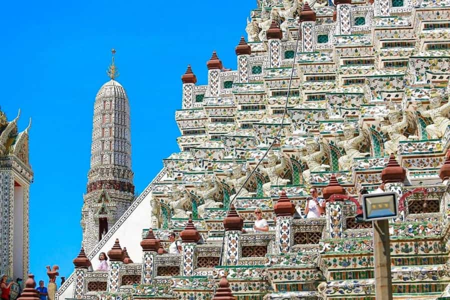 Bangkok: Private Charter with Customizable Route - Who this charter fits best