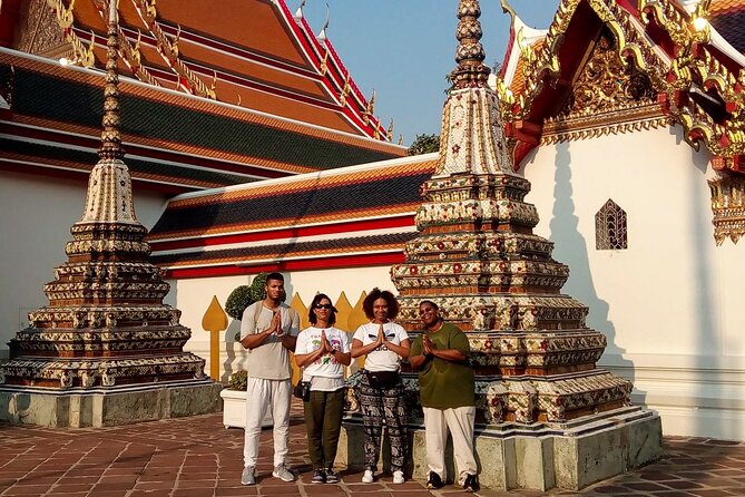 Bangkok Private Custom Tour with a Local Highlights & Hidden Gems - Chatuchak on weekends, Asiatique to finish the day