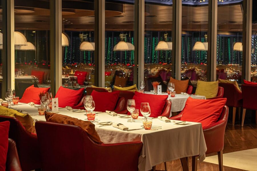 Bangkok: Red Sky Rooftop & Bar 56th Floor - Views that make Bangkok feel different