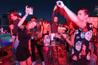 RedSquare Rooftop Bar at Novotel Sukhumvit 4