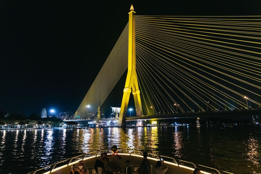 Bangkok: River Dinner Cruise on the Chao Phraya Princess - Should you book the Bangkok River Dinner Cruise on the Chao Phraya Princess?