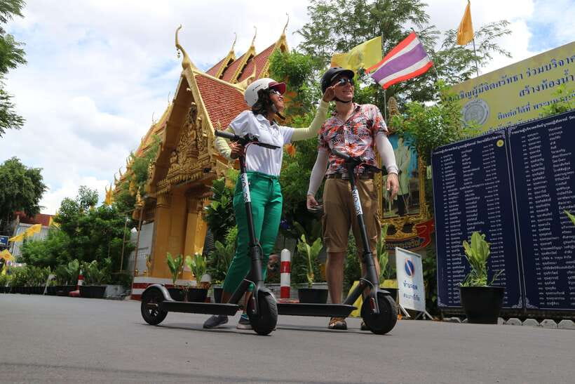Bangkok: Riverside E-Scooter Adventure with StreetFood Snack - Why Bangkok looks different at scooter speed