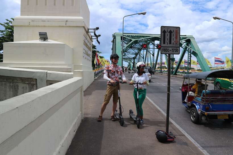 Bangkok: Riverside E-Scooter Adventure with StreetFood Snack - Memorial Bridge to Chinatown: getting the river views and the food payoff