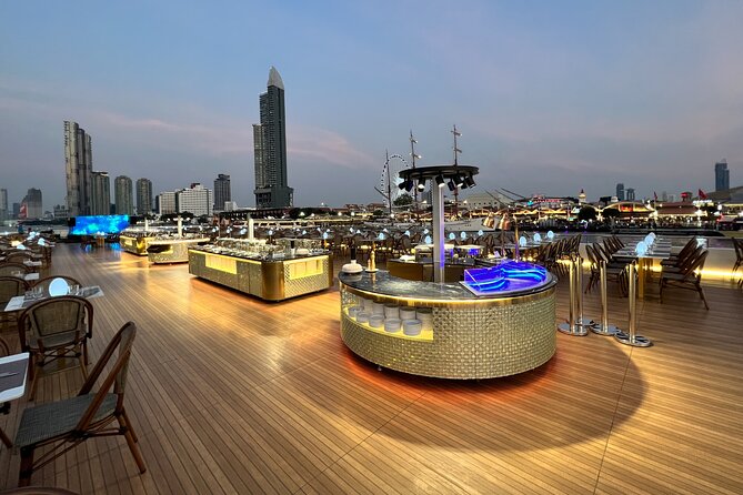 Bangkok Royal Galaxy Chao Phraya River Dinner Cruise - The Welcome Moment: Fruit Cocktail, Then You’re Underway