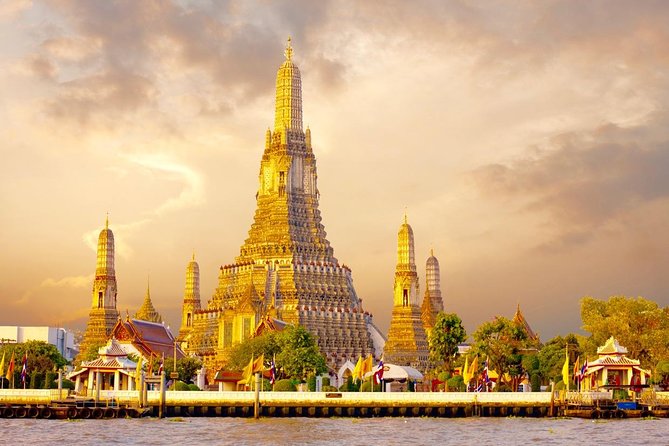 Bangkok’s Three Iconic Temples: Wat Traimit, Wat Pho & Wat Arun - How the 3 to 5 hour temple circuit is set up