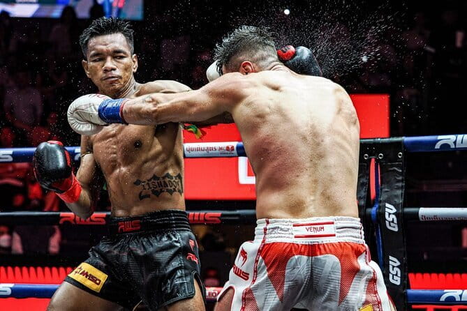 Bangkok's Top Muay Thai Ticket at Rajadamnern Stadium - Rajadamnern Stadium: The Feel of Bangkok Muay Thai Tradition