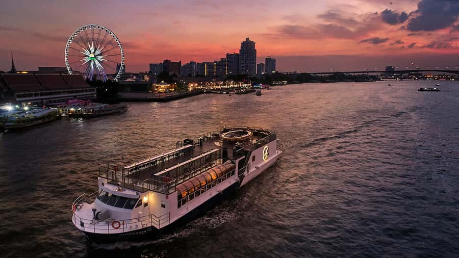 Bangkok: Saffron Chao Phraya River Dinner Cruise - Key highlights at a glance