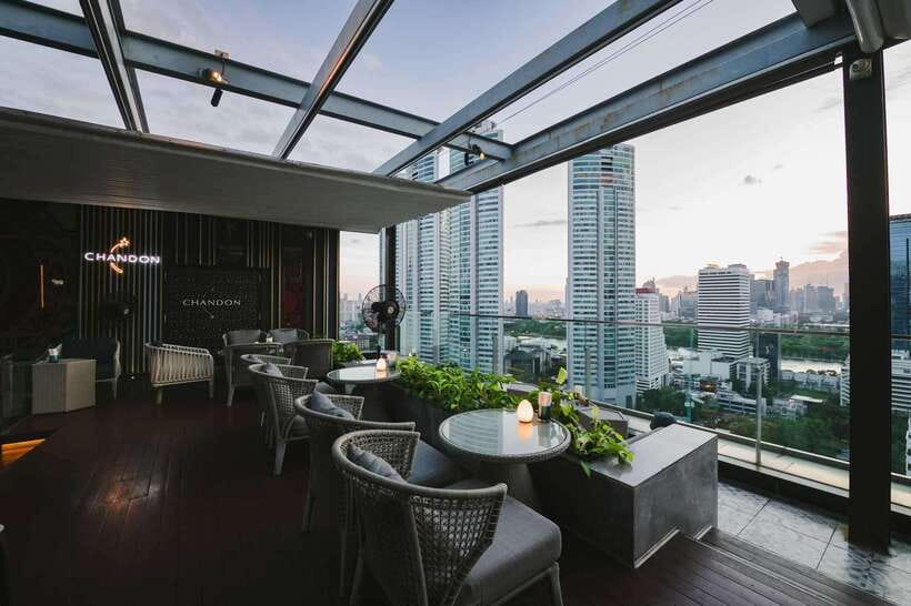 Bangkok: Sky on 20 Rooftop Bar With Free Flow Drinks - Drinks and Food: Free-Flow Style, Signature Cocktails, and Real Quality