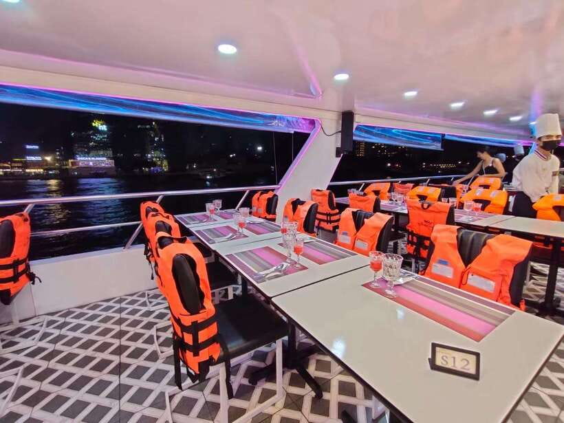 Bangkok: Smile Riverside Dinner Cruise - Practical Tips That Actually Help on the Deck